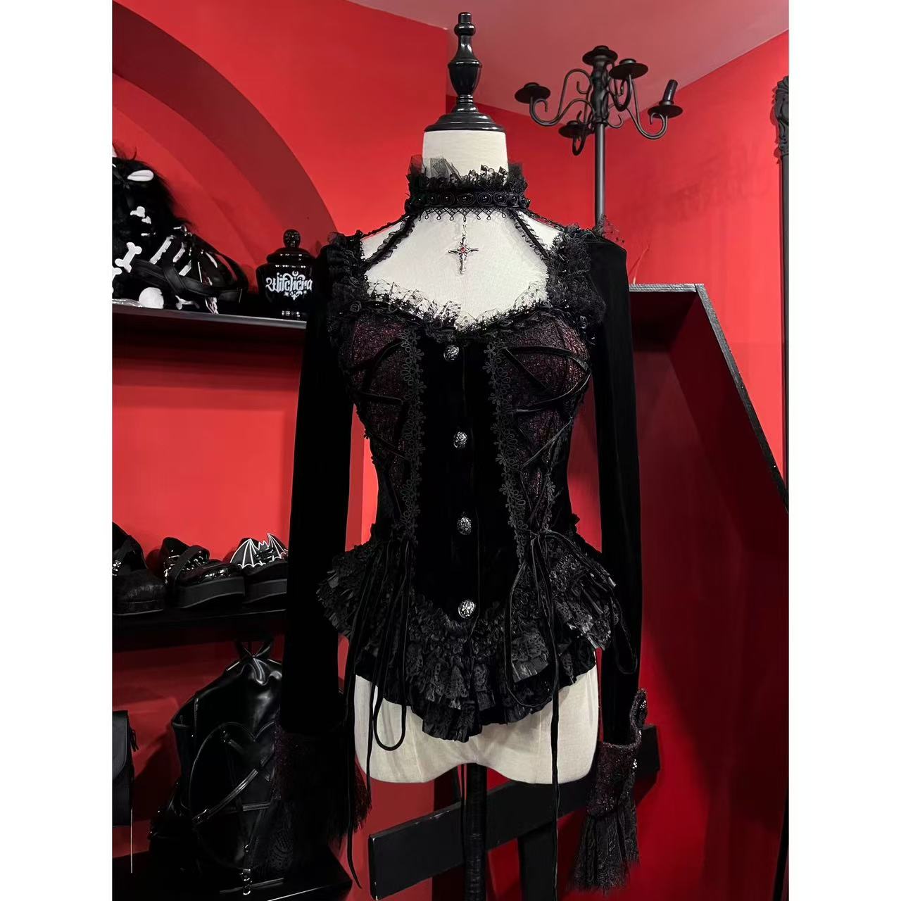 Gothic Lace Woven Long Sleeved Top
